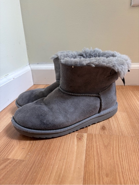 UGG Other - UGG Kids Short Gray Shearling-Lined Boots